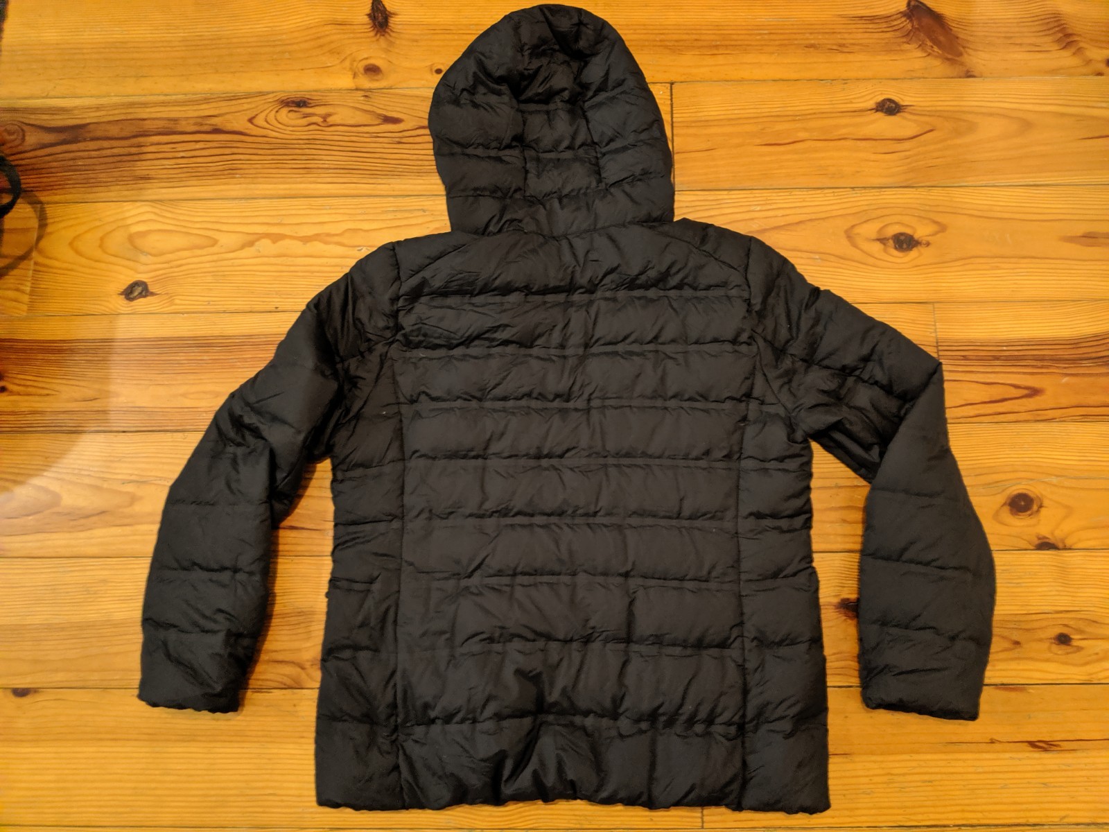 UNIQLO WOMENS BLACK LIGHTWEIGHT DOWN HOODED JACKET VGC SIZE L thumbnail 8