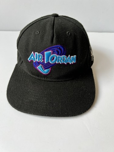 Air Jordan Retro Space Jam Hat Black 