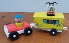 1968 #686 CAR & CAMPER COMPLETE VINTAGE FISHER PRICE LITTLE PEOPLE (GREAT COND)