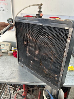 Kupferkern Kühlmittel Kühler X Hayter T424 Mähwerk / V2203 Kubota ....180£+MwSt