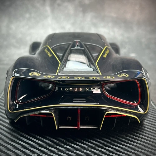 1/18 Diecast Lotus Evija Fittipaldi Edition Open Close Automodell schwarz mit Lackierung - Bild 11 von 13