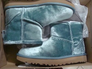 ugg boots mini grün