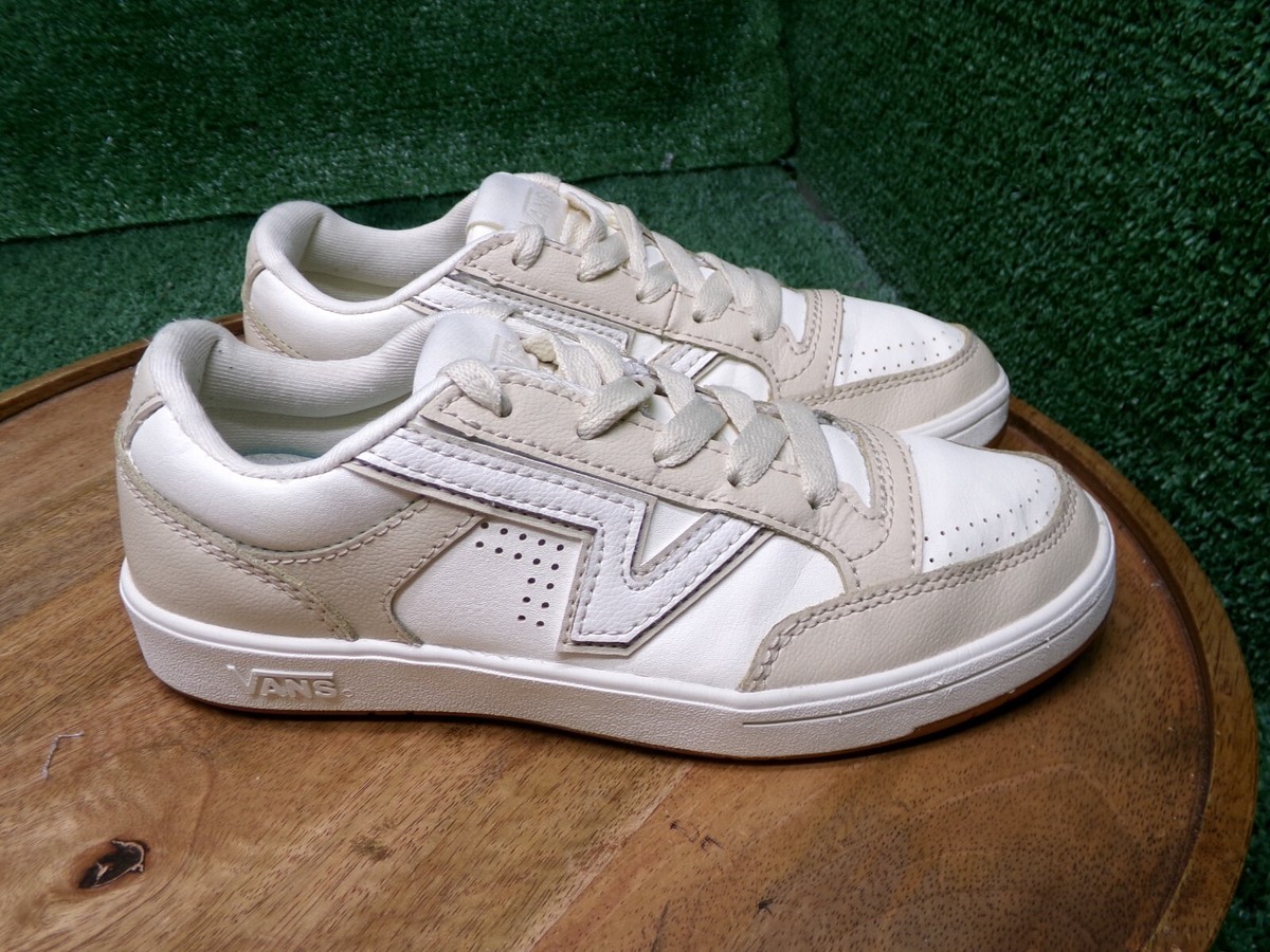 【Vans】☆スニーカー☆ LOWLAND COMFYCUSH SHOE Lowland ComfyCush Shoe in Vintage Sport White / Brown | Vans