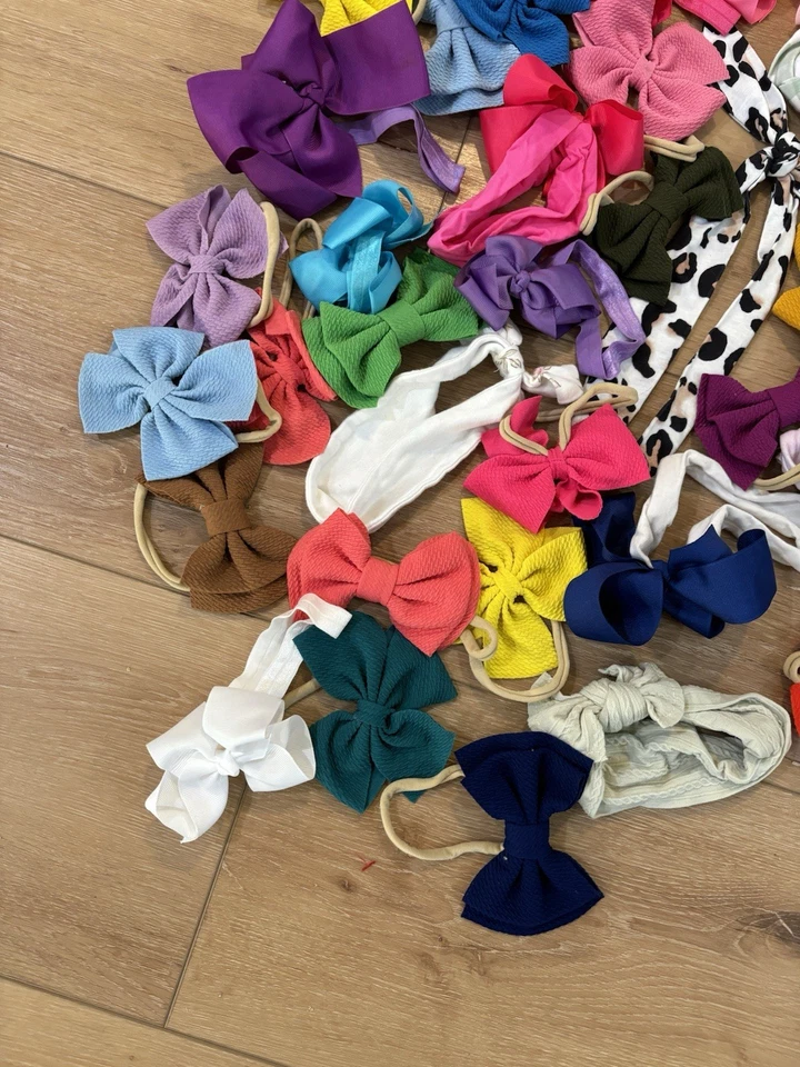 Baby Bows 45 Total A Variety Of Colors - Image 4 of 4
