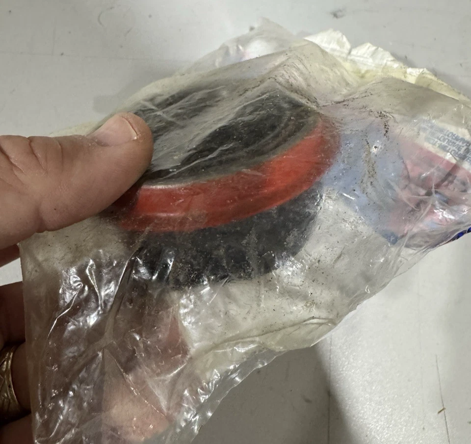 GM 1988-2005 CAJA DE TRANSFERENCIA JUNTA DE EJE DE SALIDA TRASERA P/N 15661460 AC DELCO PIEZA NUEVA Foto 3 de 4