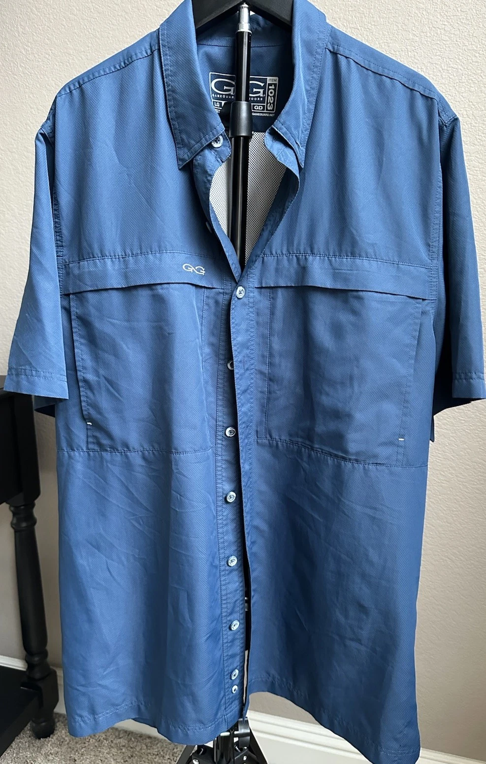 GameGuard Outdoors•Dark Blue Fishing Shirt~ Short Sleeve Microfiber~ Size Large