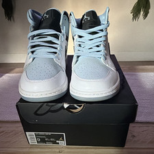 Jordan Air Jordan 1 Mid SE Colorblock Mid Top...
