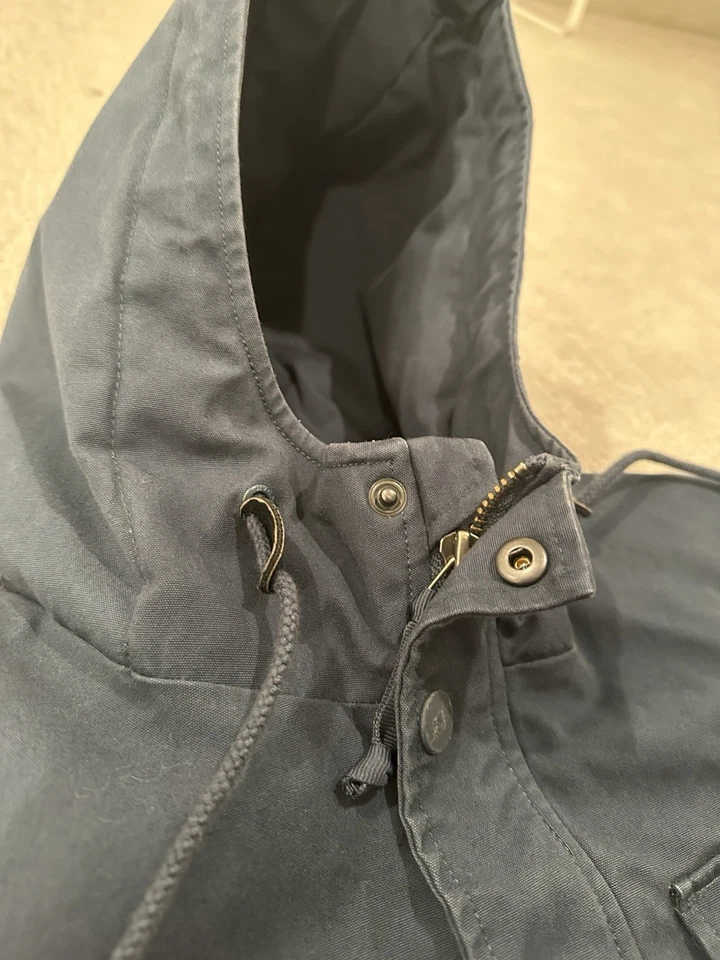 Mens RVCA Field Jacket Size Large Navy Blue Pockets Hooded - Image 4 of 4