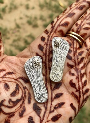 925 Silber Hindu Religiös Laxmi Lakshmi Devi Charan Paduka Fußabdruck 6,5 Gramm