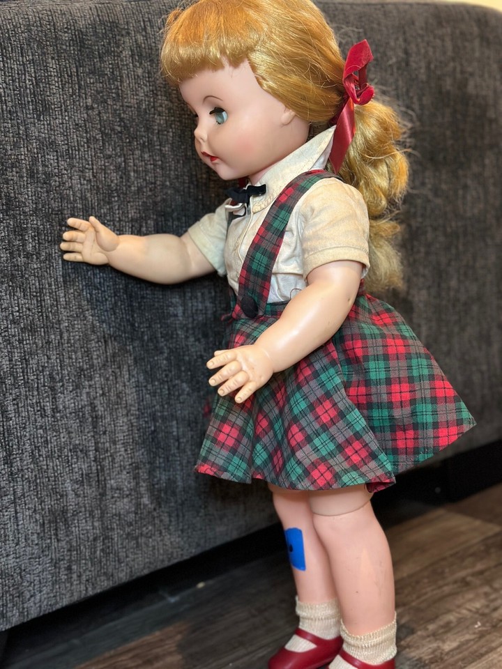 1962 Deluxe Suzy Smart Doll 24'' eBay
