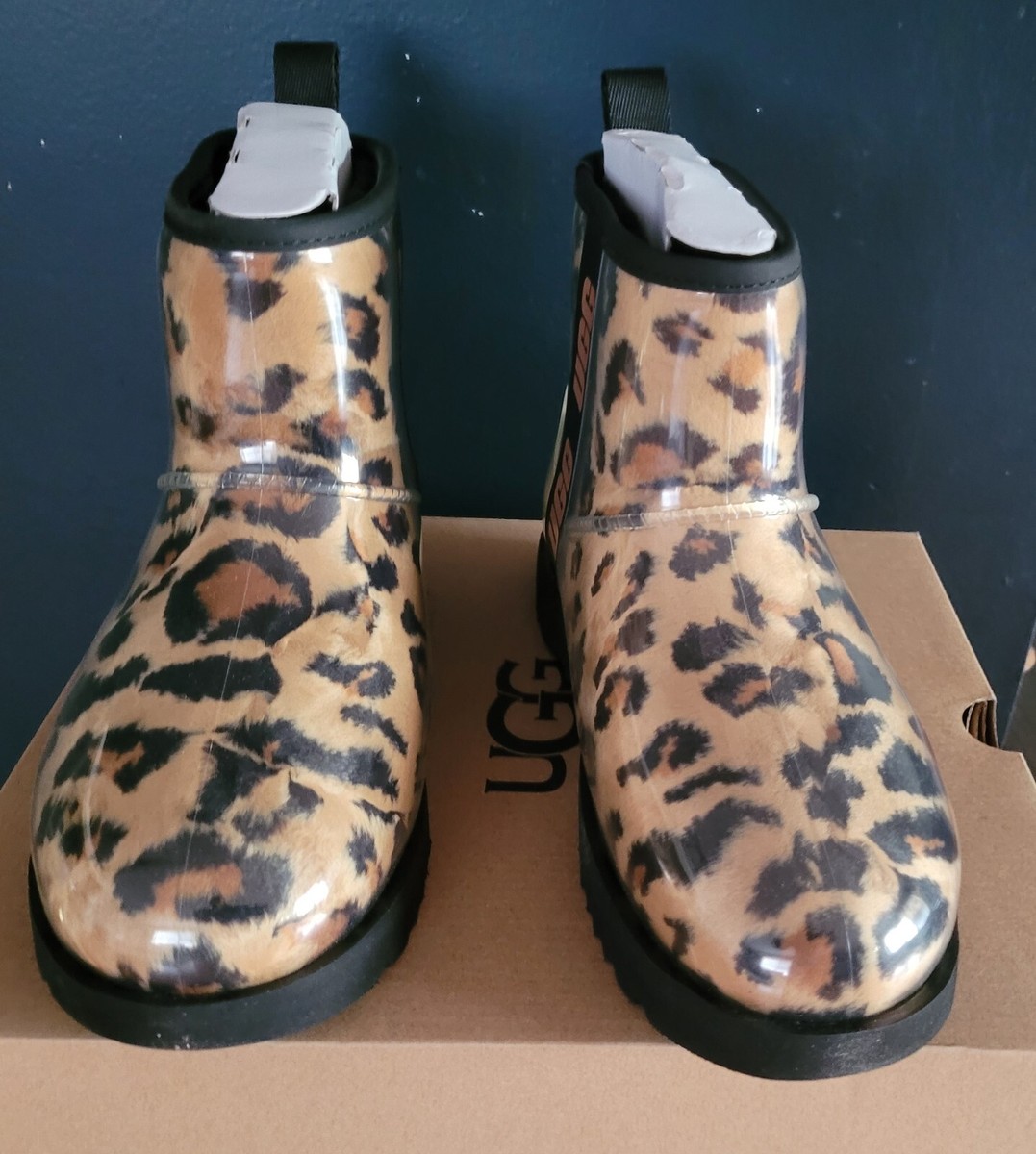 ugg classic mini panther