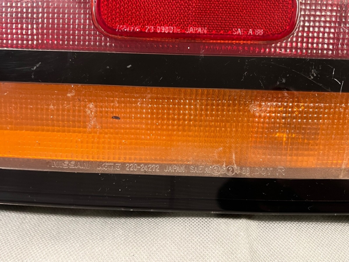 NISSAN Z320 300ZX REAR RIGHT PASSENGER SIDE TAILLIGHT OEM