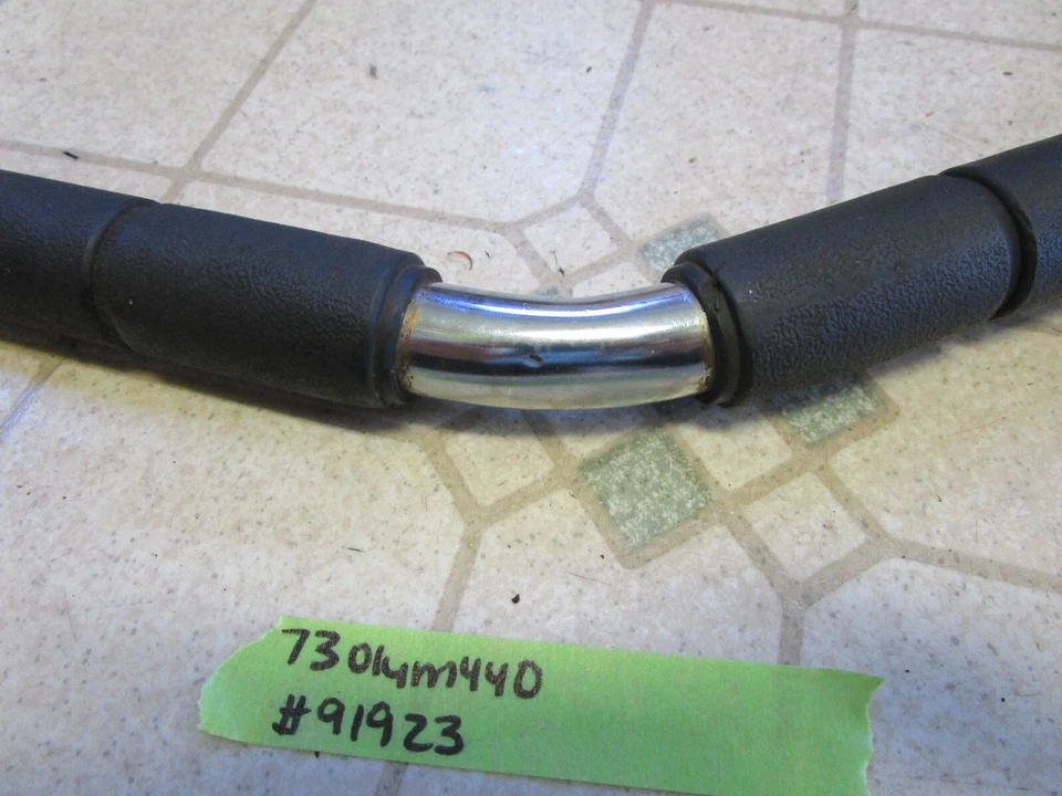 De colección 73 Ski Doo Olympique 440 Moto de Nieve Pequeño Delantero Cromo Parachoques Olímpico Foto 4 de 4