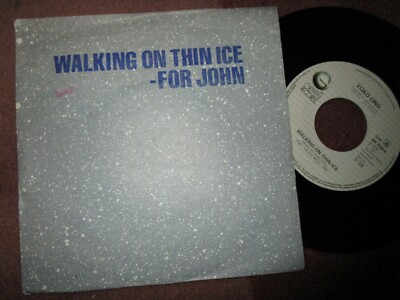 Yoko Ono Walking On Thin Ice Geffen Records GEF U 79202 + Lyric S 7inch Single