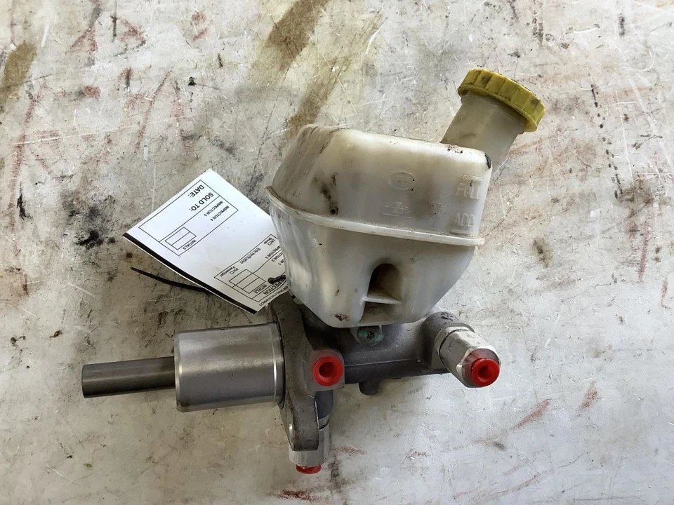 Главный тормозной цилиндр без АБС подходит для 06–09 PT CRUISER 340597 - Изображение 2 из 4