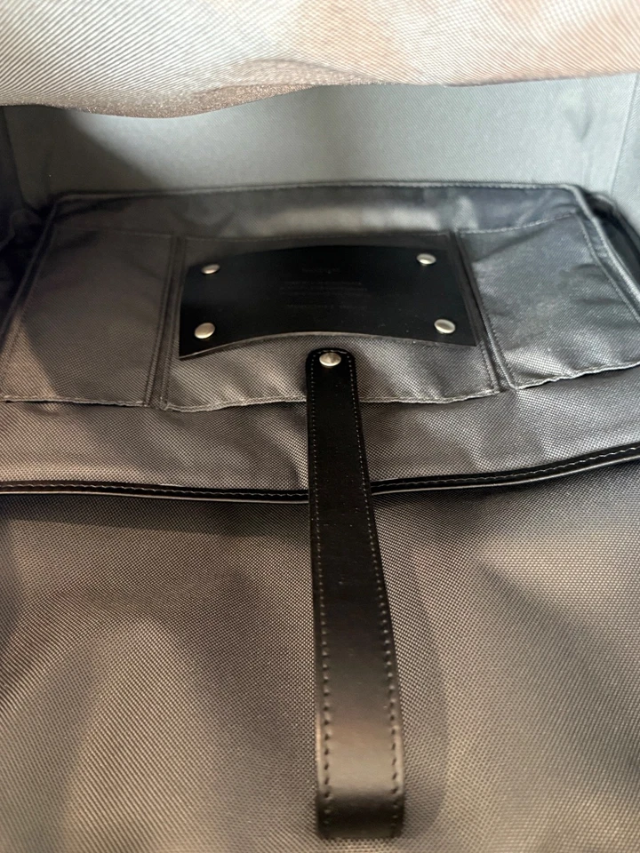 Carl Friedrik Luxury Backpack - Black Leather - Image 3 of 4