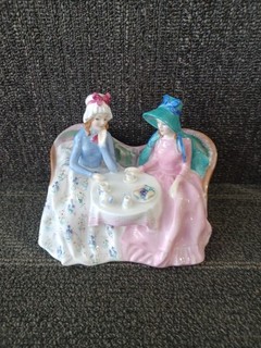 Royal Doulton "Afternoon Tea" Figurine HN1747