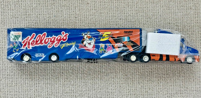 NASCAR KELLOGG'S  TERRY LABONTE #5 Tony Tiger Semi Truck  1:64 Scale 