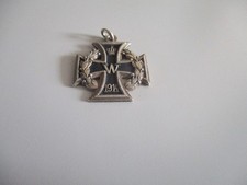 Weltkriegsorden W 1914 Eiserne Kreuz Kettenanhänger 2. Klasse Hersteller KJAG