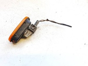 0152636 Seitenblinker (Kotflügelblinker) Vorne Rechts 3a0949117a DE2295812-71