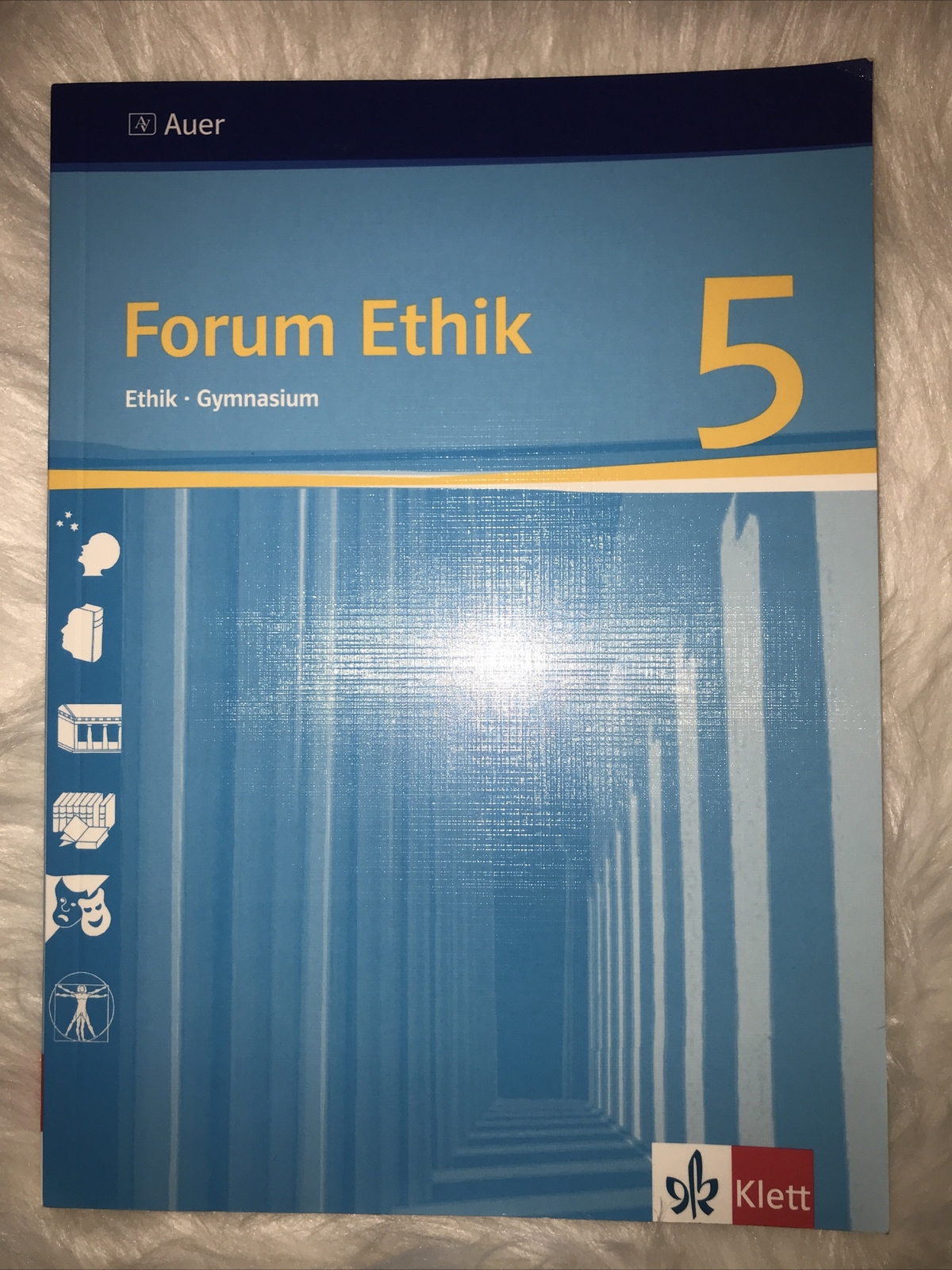 Thumbnail - Forum Ethik / Schülerbuch 5. Klasse Von Angelika Frey, Martin