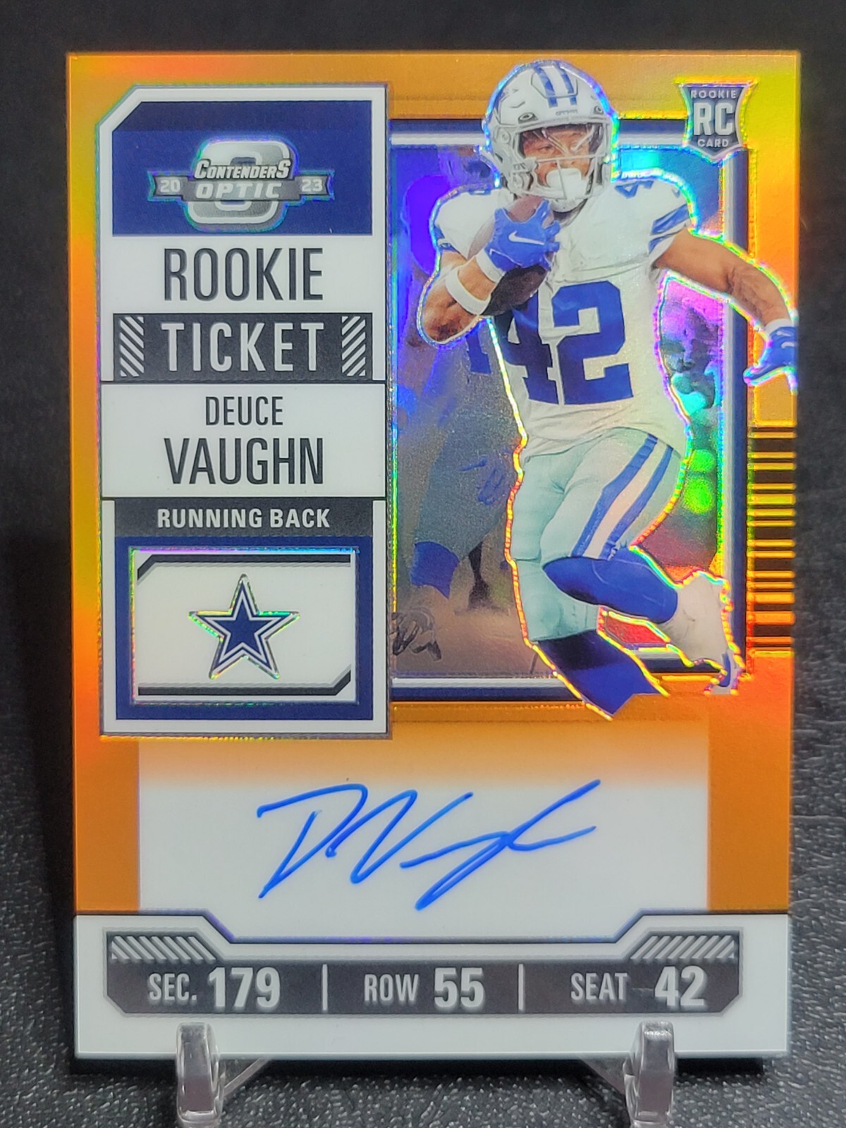 2023 Contenders Optic #108 Deuce Vaughn Rc Orange Rookie Ticket Auto Prizm /50