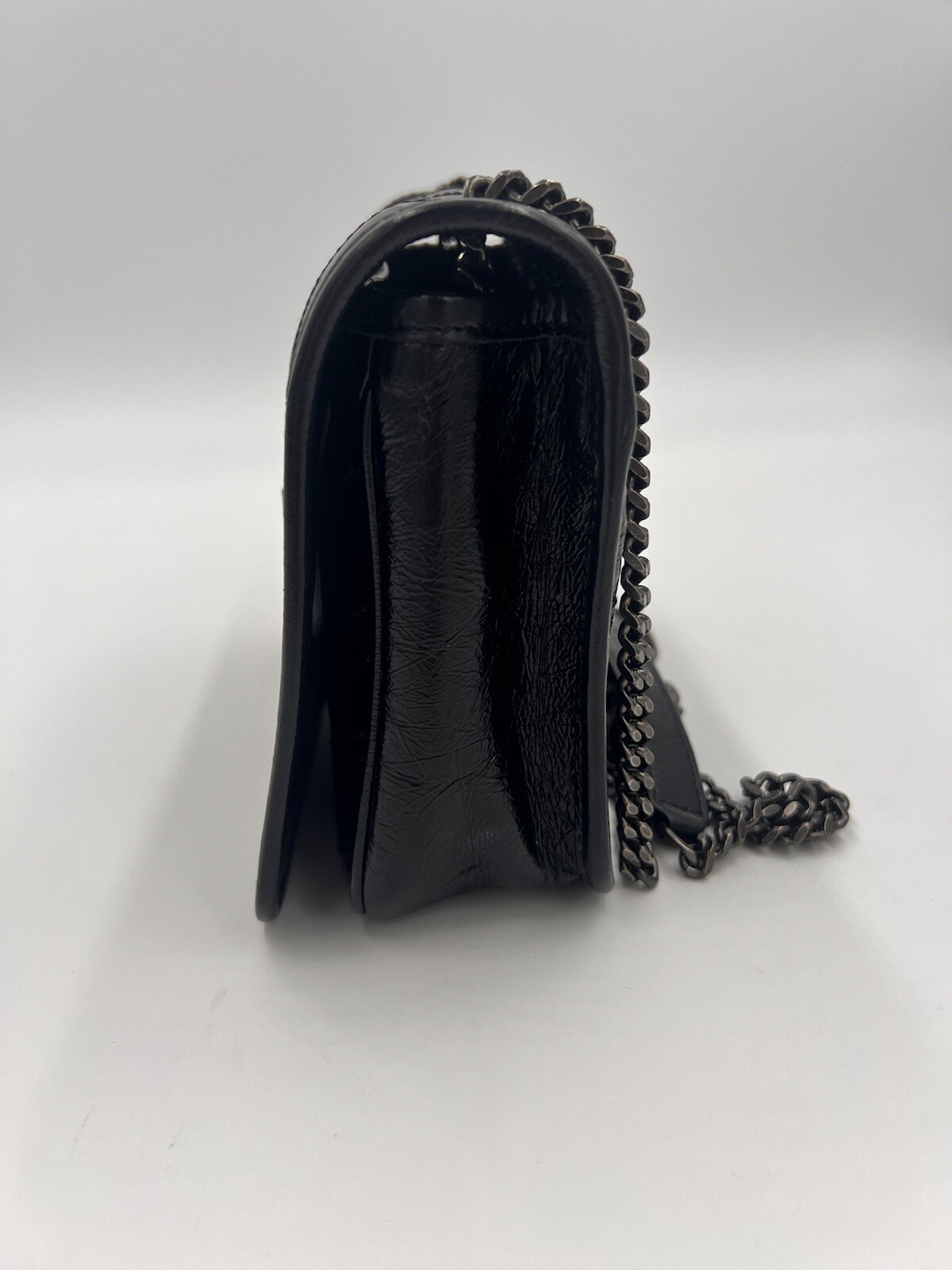 SAINT LAURENT Portafoglio YSL Niki su catena nero matelasse