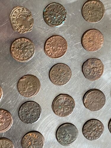 Lot of 27 PCS 1600S Spain Spanish Colonial Bronze Pirates Coin Maravedis Philip - Picture 3 of 19
