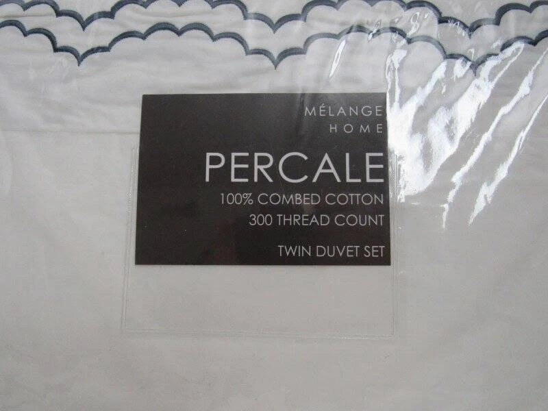 Pottery Barn Maci Double Scalloped Percale Embroidered Duvet Cover Set Twin New - Image 4 of 4
