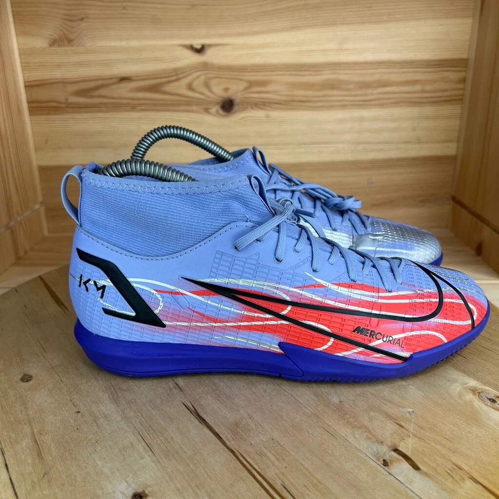 Women's indoor soccer sales shoes size 7