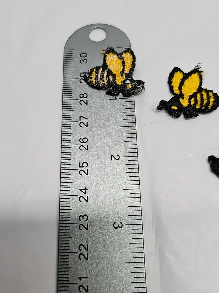 20  1” Iron-On Embroidered Honey Bees Applique Black Yellow Bee - Image 2 of 2