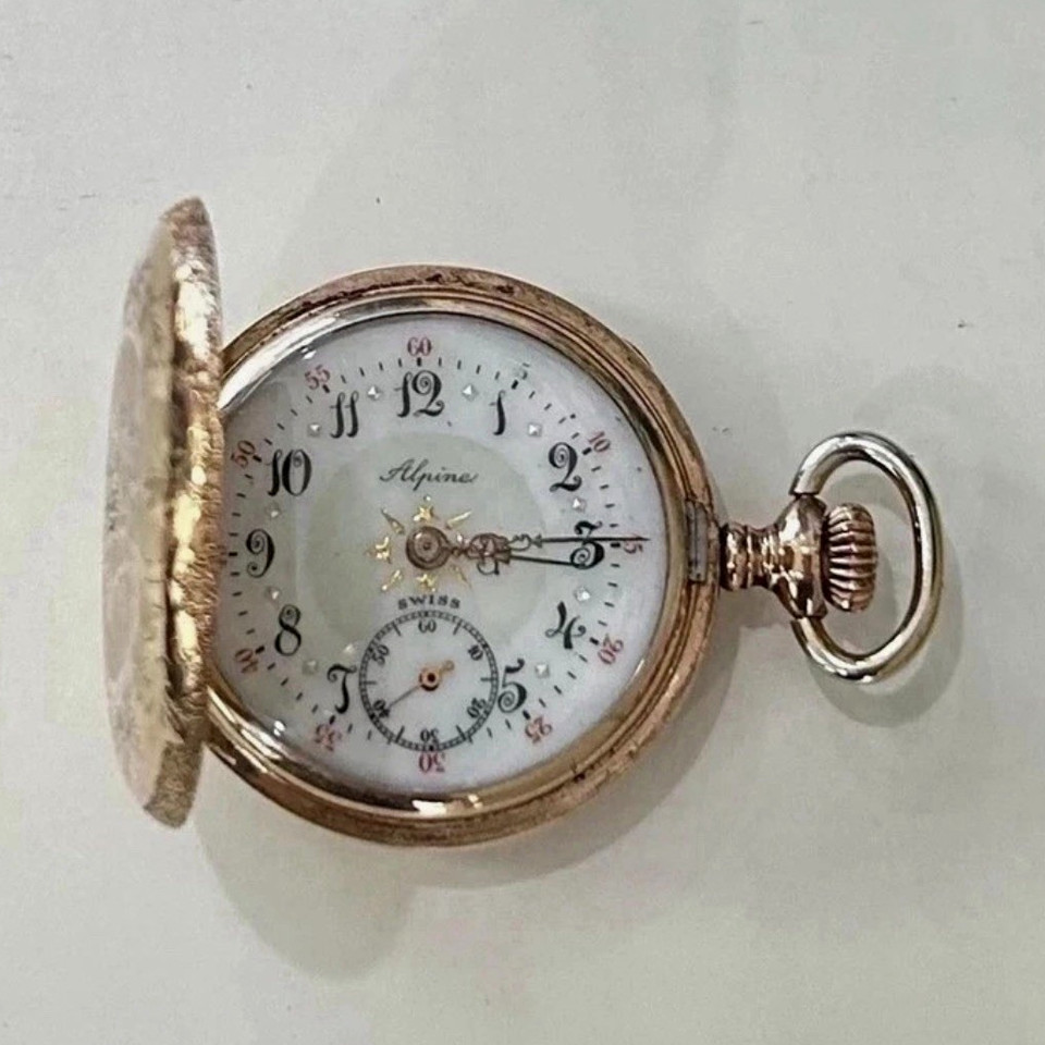 Alpina Full Hunter Pocket Watch 15 Jewels Gold Filled Manual, Arabic Dial