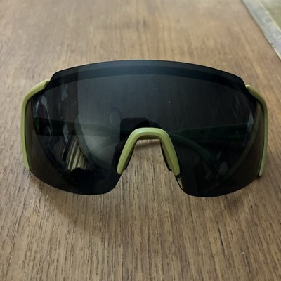 $185 Smith Flywheel Chromapop Sunglasses in Matte Mystic Green 99-01-125 Cp