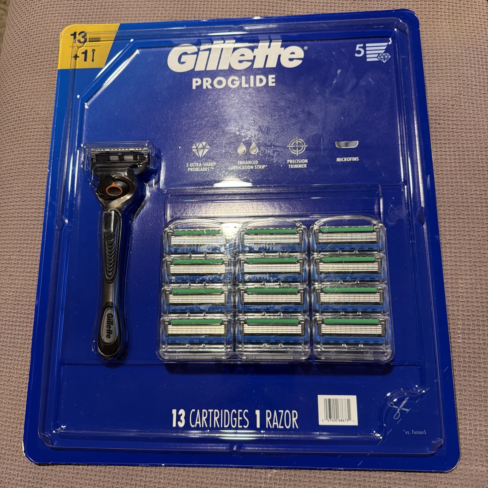 NEW Gillette Fusion 5 ProGlide Men's Razor -Pack of 13 Cartr