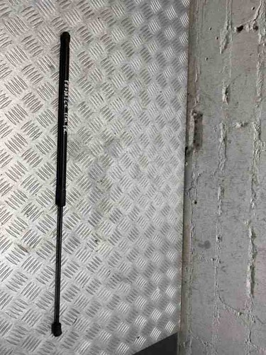 VW PASSAT B6 3C2 Vordere linke Motorhaubendämpfer 3C8823359 2.00 30511945