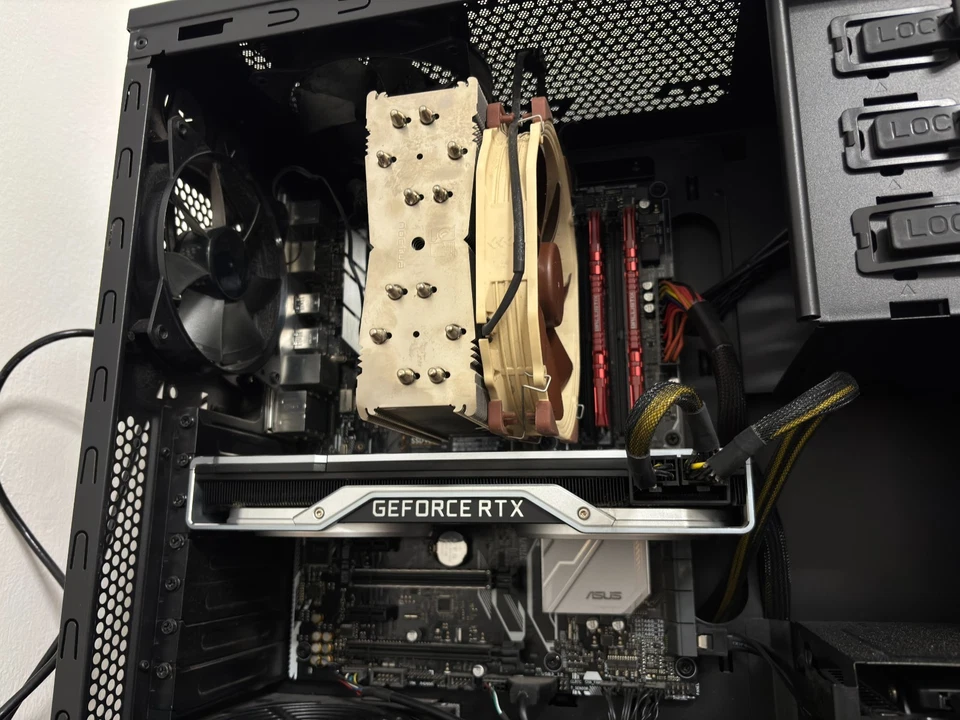 kit PC da GAMING - X370 Pro, Ryzen 5 3600x, 32gb RAM | Ottime condizioni. No GPU - Immagine 3 di 4