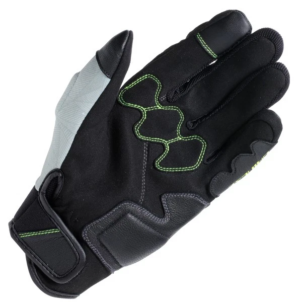 Black Green, photo 2 of 2