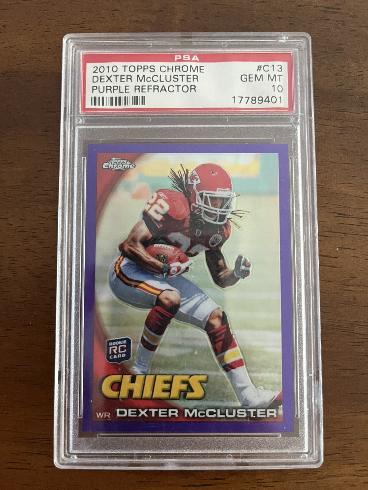 Dexter McCluster Topps Chrome #C13 Wearing A Helmet-Purple Refractor