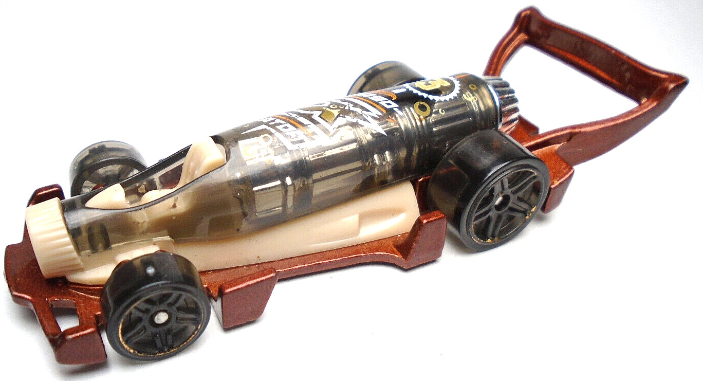 2019 HOT WHEELS CARBONATOR BROWN & WHITE 1:64 DIECAST 3 3/8" BOTTLE OPENER CAR