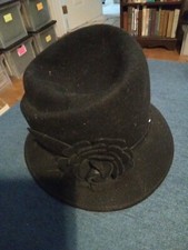 Vintage Liz Claiborne Black Wool Hat