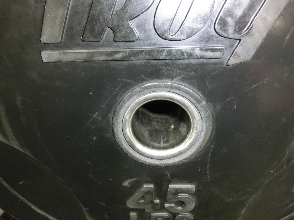 1 placa de peso de parachoques de goma entrebloqueante Troy 45 lb. Foto 4 de 4