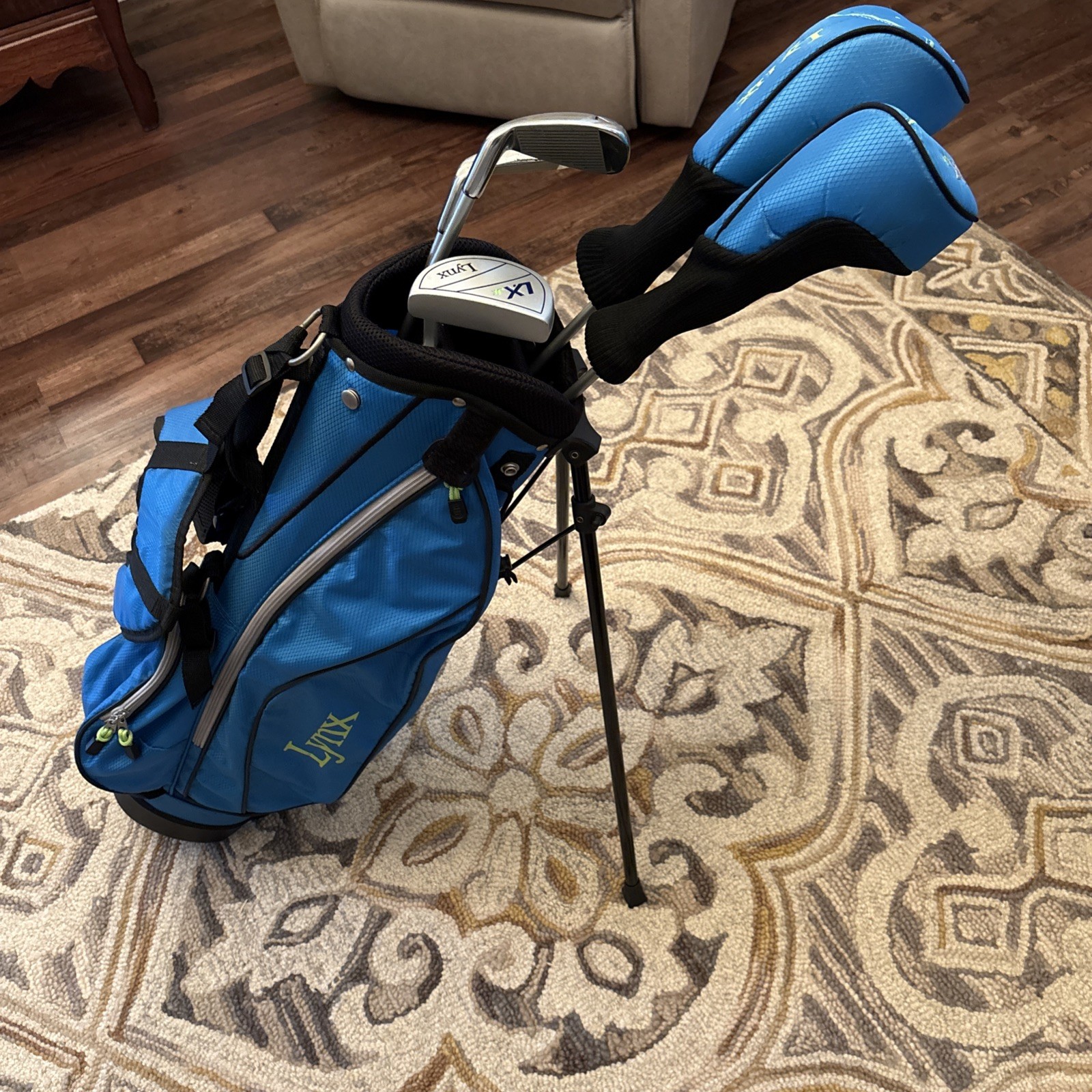 Club Set Youth Right Hand W/ Stand Bag