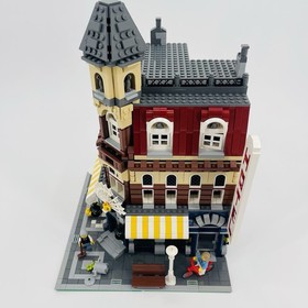 LEGO Modular 10182 Cafe Corner Retired 2058 Pieces 2007