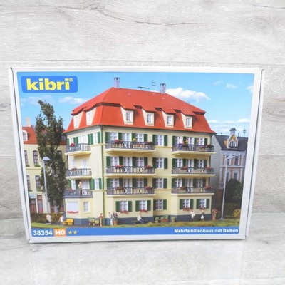 KIBRI 38354 -ungeöffnet - H0 - Mehrfamilienhaus mit Balkon - OVP - #CA11434