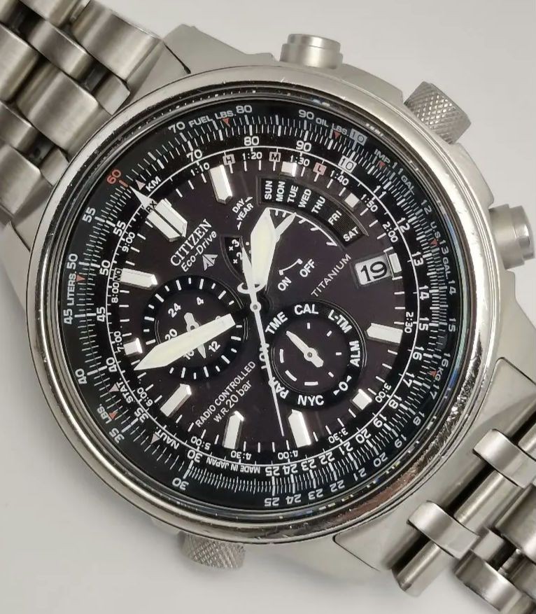 Citizen Pro Master Eco-Drive E600-T008089 Analog Solar Men