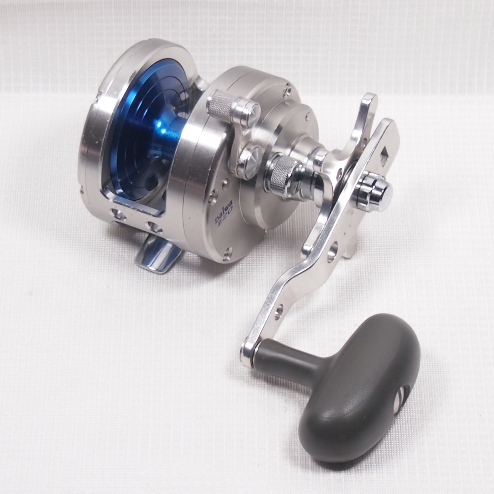 Saltiga Z20 Daiwa Baitcast Fishing Reel RH Saltwater Jigging