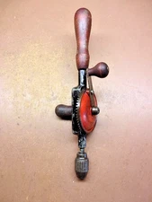 Vintage MILLERS FALLS TOOLS Hand Crank Egg Beater Drill No 77A USA Made CLEAN!