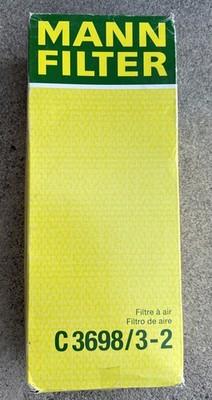 MANN FILTER Engine Air Filter Mercedes-Benz C3698/3-2