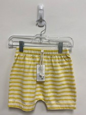 NWT SIZE 3T White Yellow Stripes Pull-on Boy's Shorts