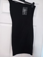 b1061 ladies black dress size 8 pretty little thing 